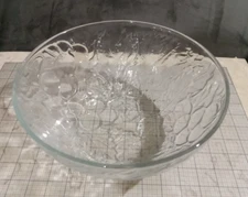 Clear Glass Fruit Bowl 10.5" with Grape and Leaves Patterns Made in indonesia