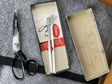 Classic Vintage Clauss Cutlery Model No 4 Pinking Shears  - Made in USA