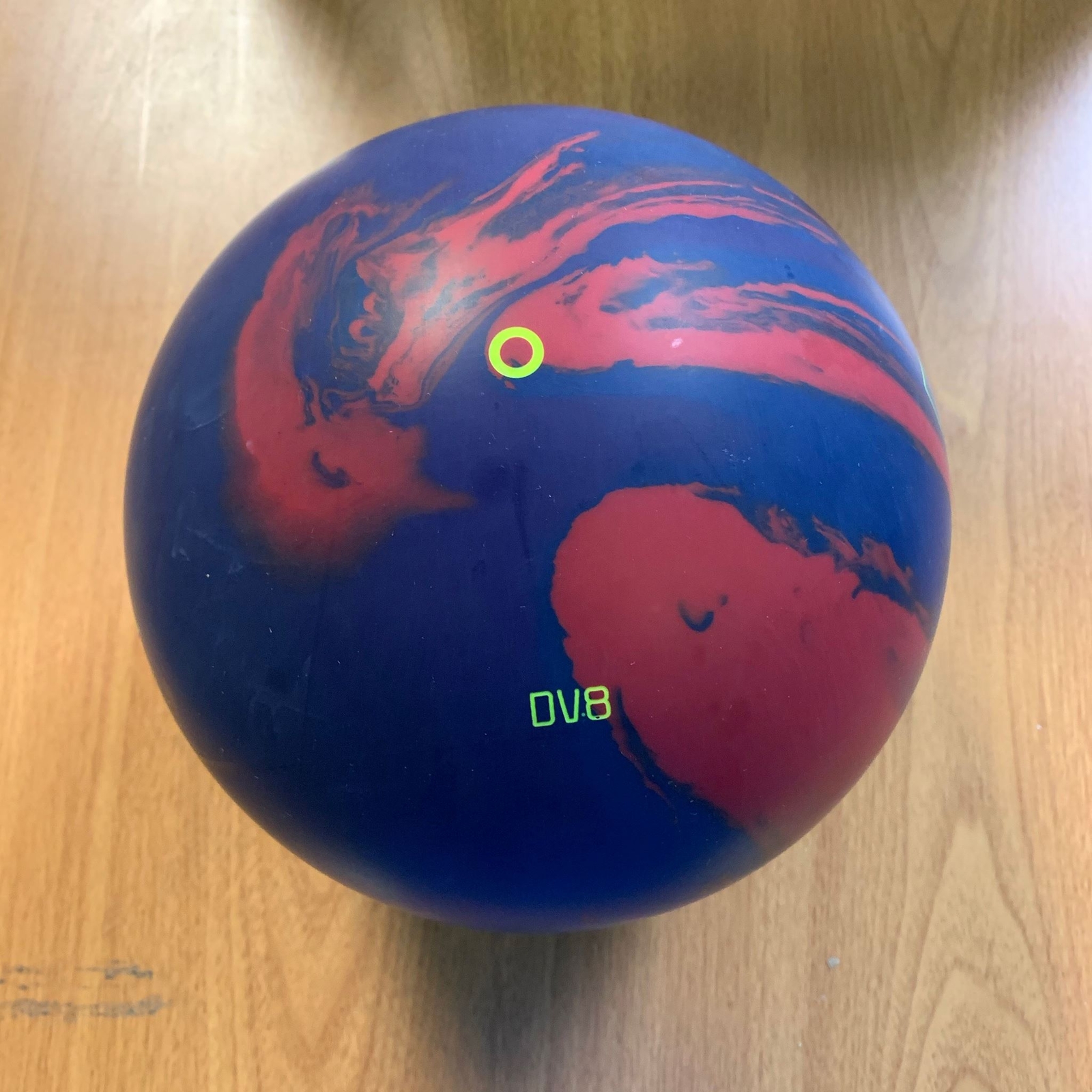 DV8 Verge Solid 15 lbs NIB Bowling Ball! Free Shipping! Undrilled!