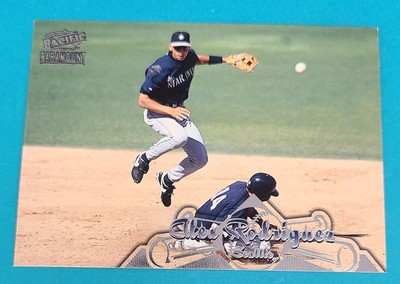 1998 Pacific Paramount #90 Alex Rodriguez Seattle Mariners BASEBALL Card W