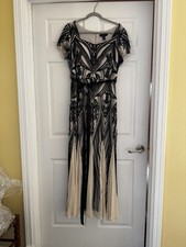 R M Richards Womens 16 ivory with Black Beaded Sequin Evening Gown Formal Gown