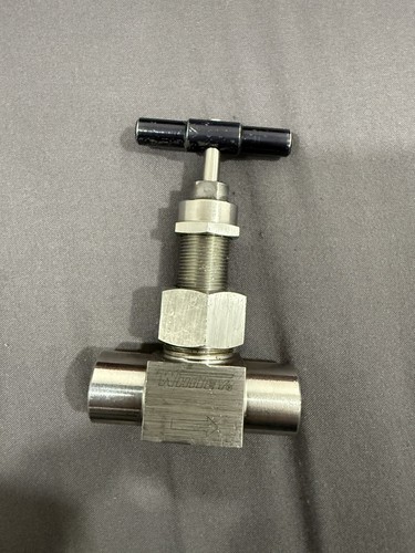 Swagelok Whitey SS-3NTRF4 ¼” Stainless Steel Bonnet Needle Valve 