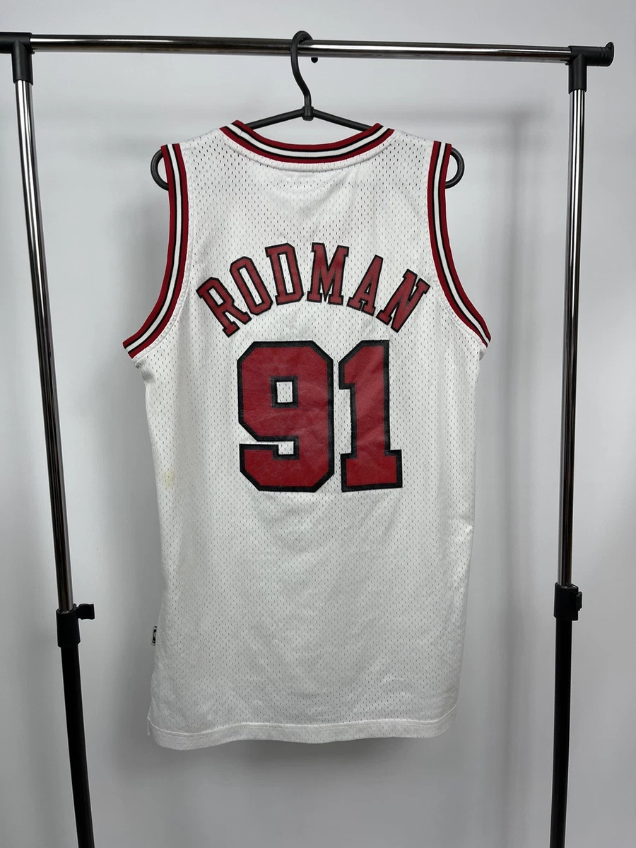 Preços baixos em Adidas Dennis Rodman Chicago Bulls Roupas e