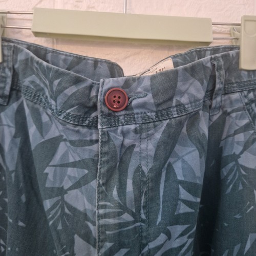 Mantaray Cargo Shorts Men’s Size W42" Blue Green Tropical Leaf Print Cotton - Picture 6 of 8