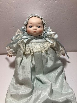 Vintage Bye-Lo Baby Pale Blue Gown with Bonnet 9 