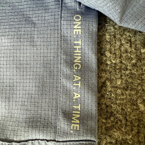 Lululemon Shirt Mens Blue Medium Short Sleeve Button Up Casual Performance - Picture 3 of 7