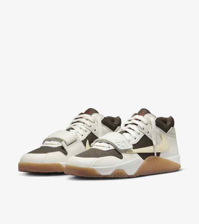 FZ8117-100 Travis Scott Nike Jordan Jumpman Jack TR Sail and FZ8117-100 Travis Scott Nike Jordan Jumpman Jack TR Sail and