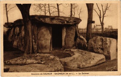 Old postcard Bagneux Le Dolmen (1180424)