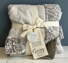 Demdaco Giving Baby Blanket NEW