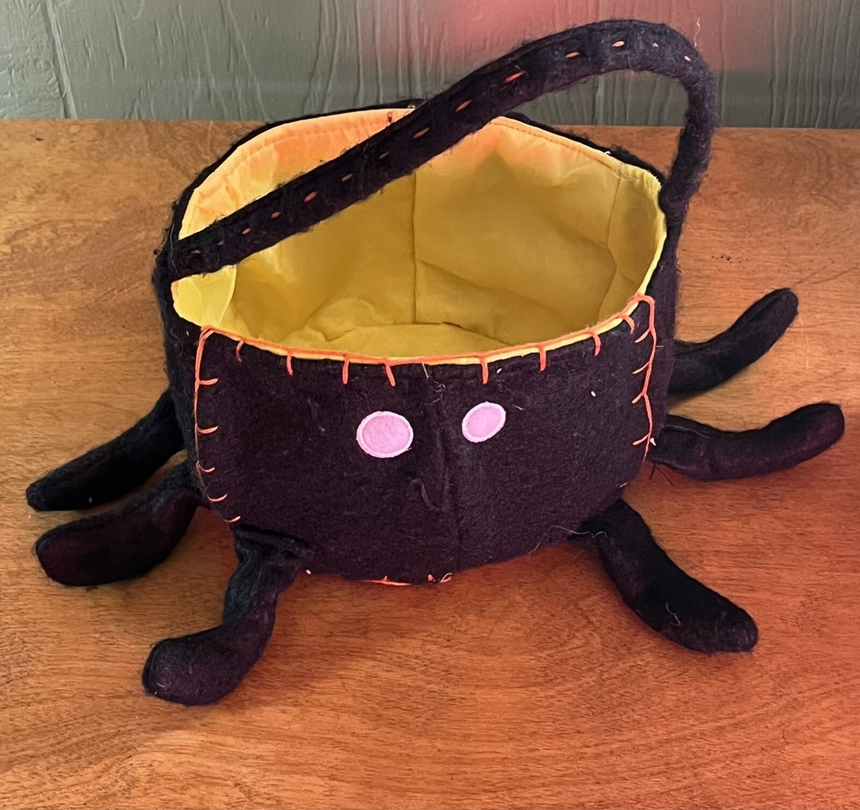 Vintage Witch Hat Table Decoration & Spider Trick or Treat Tote eBay