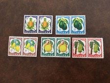 ICOLLECTZONE Guinea 175-179 pairs VF NH. Fruits