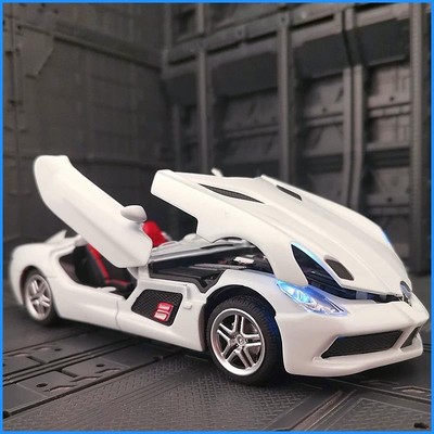 1:32 SLR Roadster Alloy Sports Car Model Diecast Metal Toy Vehicles Sound Light