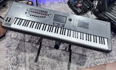 YAMAHA MONTAGE 8 88 Key Workstation Keyboard Synthesizer Touchscreen Not Working
