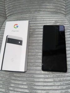 Google Pixel 6a - Chalk (Weiß) - Defekt - OVP - Displayriss & WLAN-Fehler