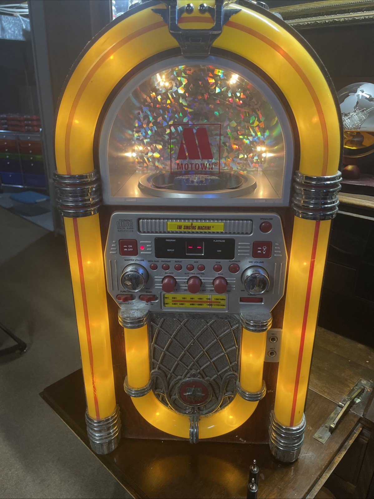 Motown Karaoke The Singing Machine Radio Aux Capability Retr