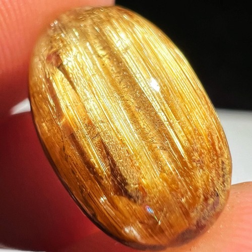 8,5ct seltener natürlicher klarer Rutil Kristall poliert - Bild 2 von 14