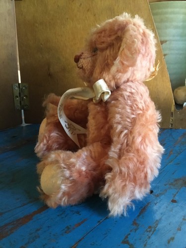 vintage teddy bear by Schnookie bearz 1999 peach mohair collectable 25cm jointed - Picture 9 of 12