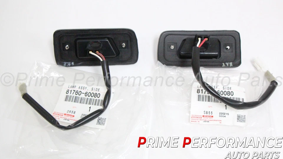 Toyota Land Cruiser FZJ80 1993-1997 Rear Side Marker Light Set Genuine OEM - Image 2 of 4