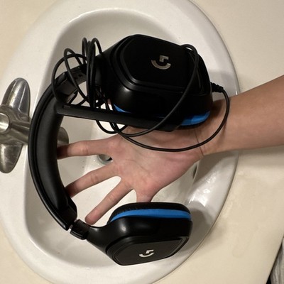 Logitech G435 RF Wireless Over-Ear Headset Boom Mic Adjustable Black/Blue