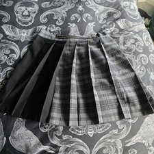 Love Too True Grey Pleated Mini Skirt Size 12