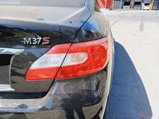 11-14 INFINITI M37/M56/Q70 Passenger Tail Light Qtr Panel Mounted OEM 265501MA0A