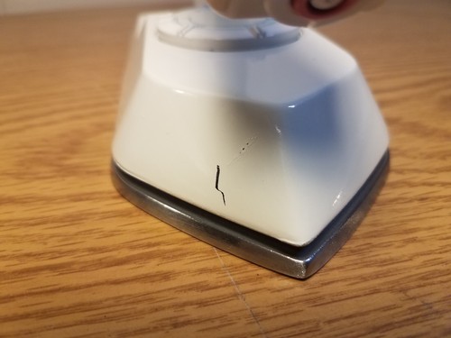 Hierro seco plegable de viaje vintage Norelco TI-65 con pulverizador doble voltaje A10 - Imagen 14 de 14