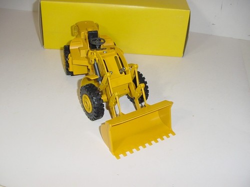 1/24 Vintage Diecast CAT 950 Wheel Loader Traxcavator by Conrad W/Box! Near Mint - Picture 3 of 5