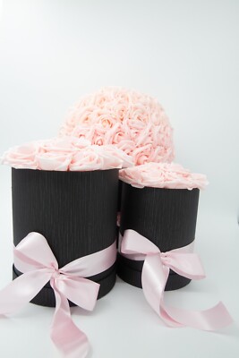 3er Set Blumenkästen, groß, mittel, kleiner schwarzer Blumenkasten, rosa Real Touch Rosen