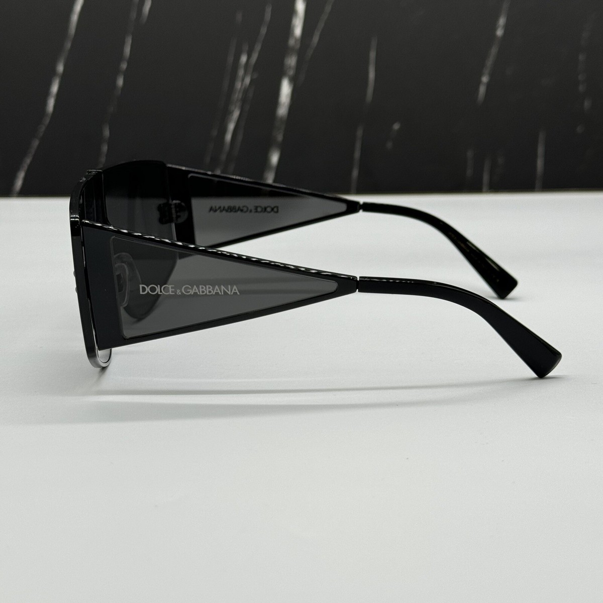 NEW DG2305 01/87 DOLCE&GABBANA BLACK OVERSIZED UNISEX SUNGLASSES Dolce & Gabbana NEW DOLCE&GABBANA DG2305 01/87 OVERSIZED  main image 3
