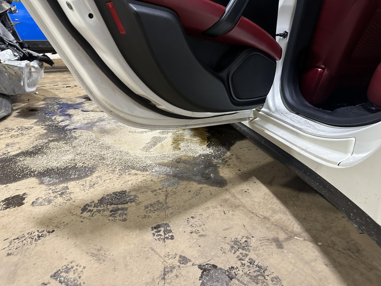 Used Door Assembly Rear Side fits: 2014 Maserati GHIBLI  Grade A