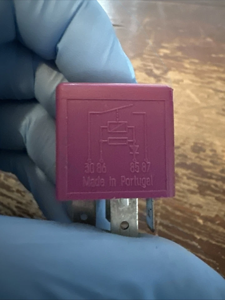 2003-2009 VOLKSWAGEN PASSAT AUDI A6 MULTIFUNCTION FOG LIGHT RELAY 431951253G OEM - Image 3 of 4