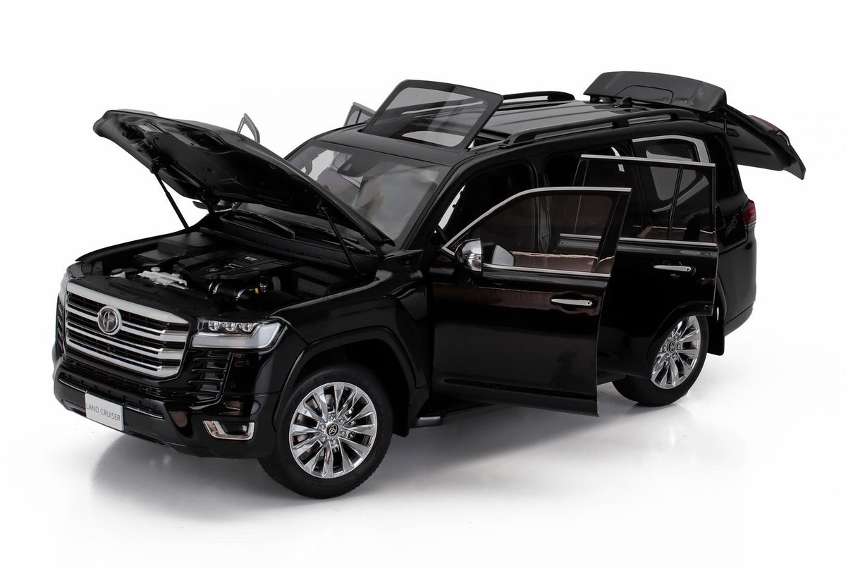 LCD-Model 1/18 Toyota Land Cruiser 300-ZX 2024 Black LCD18013-ZX