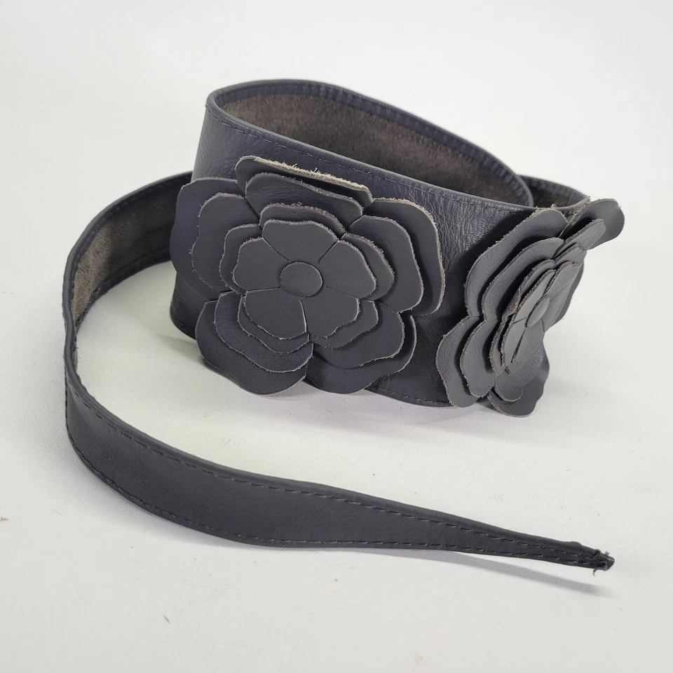 Cinturón de cuero vintage 28 30 32 34 36 talla única apliques de flores cintura cadera gris de colección Foto 2 de 4