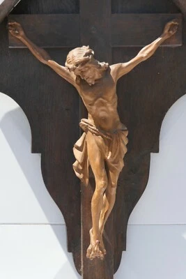 5718D-Jesus-Figur-Kreuz-Schnitzerei-Kruzifix-Holzkreuz-Jesus am Kreuz-Holzjesus- - Bild 1 von 4