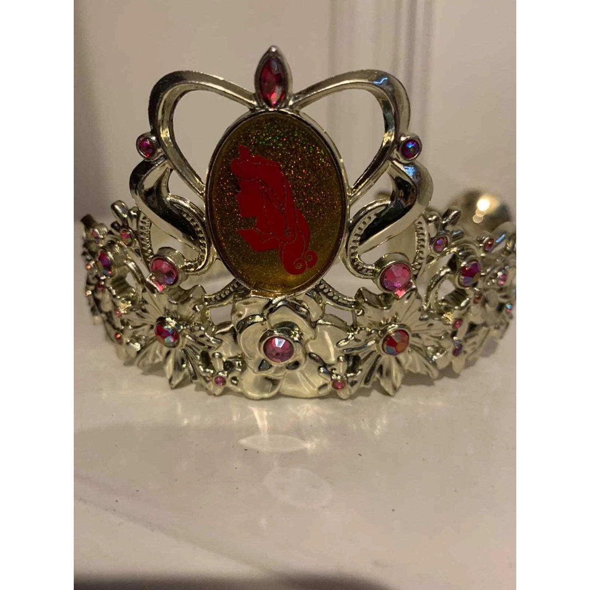 Sleeping Beauty Crown Silhouette
