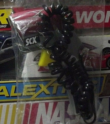 SCX DIGITAL 1:32 / 1:24, CONTROLADOR DE VELOCIDAD, GATILLO AMARILLO, #20060, (1 PAQUETE) - Imagen 2 de 2