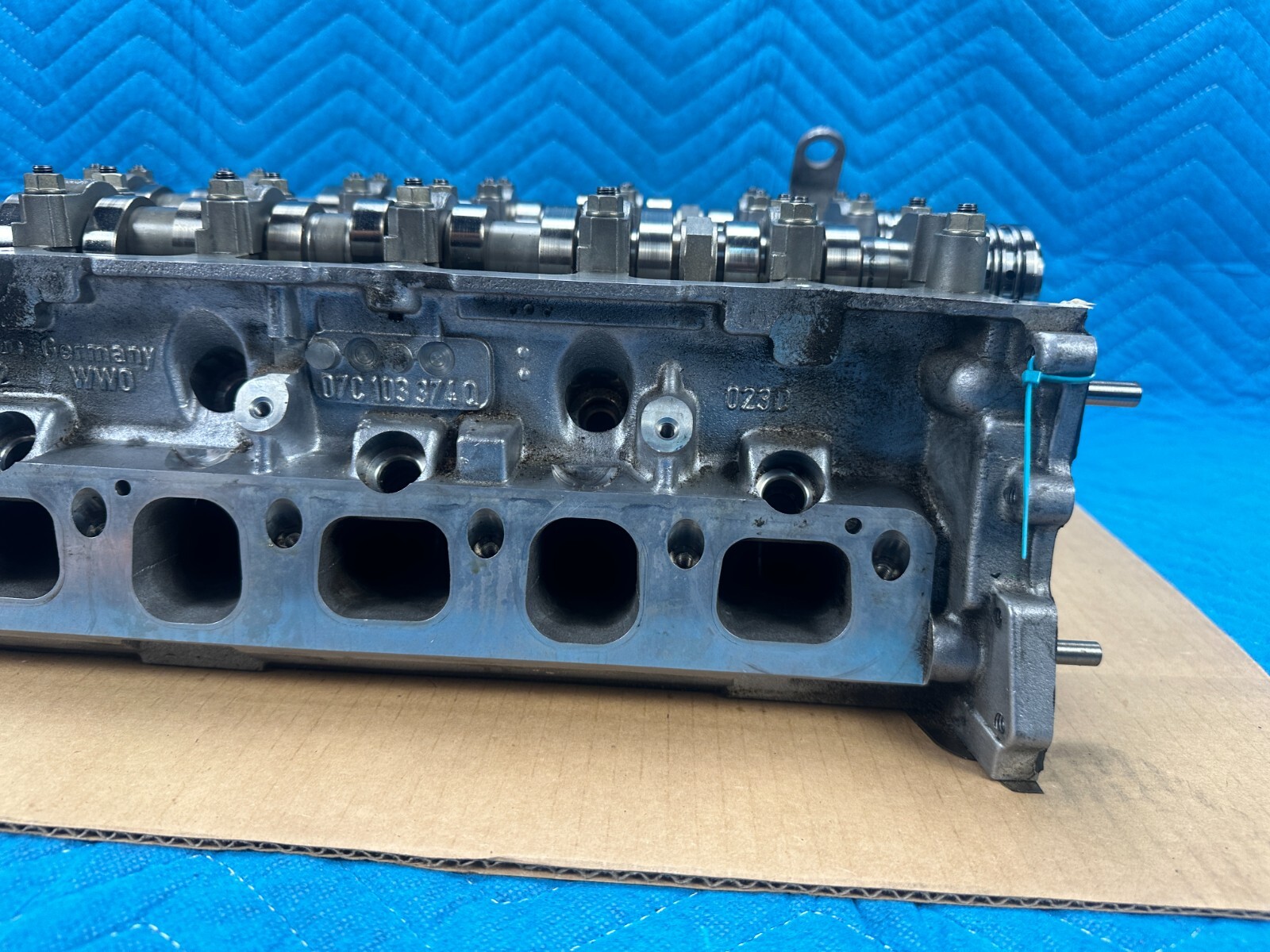 Bentley Cont Flying Spur BWR Engine Cylinder Head Passenger's Side 2006-2012 OEM