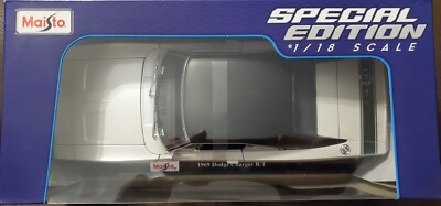 1969 Dodge Charger R/T Pearl White 1-18 Scale Maisto Diecast Model