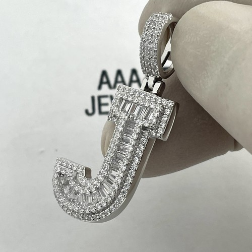 925 Solid Sterling silver initial letter “ J “ Baguette Pendant - Picture 4 of 5