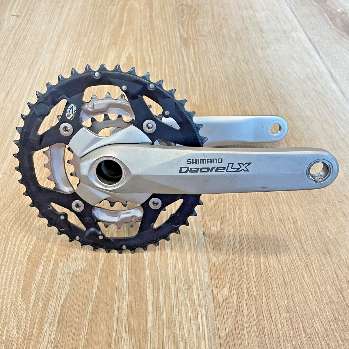 Shimano Deore LX Crankset 175 FC-M582 MTB 44/32/22 | eBay