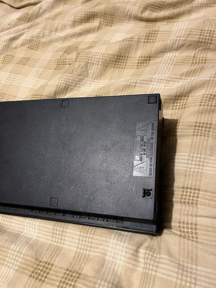Sony PlayStation 2 Fat Console Model # SCPH-30001 R - W/controller ...