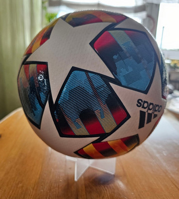 adidas UCL Finale Pro St. Petersburg Ball H57815, OMB Gr. 5 (Sammler)