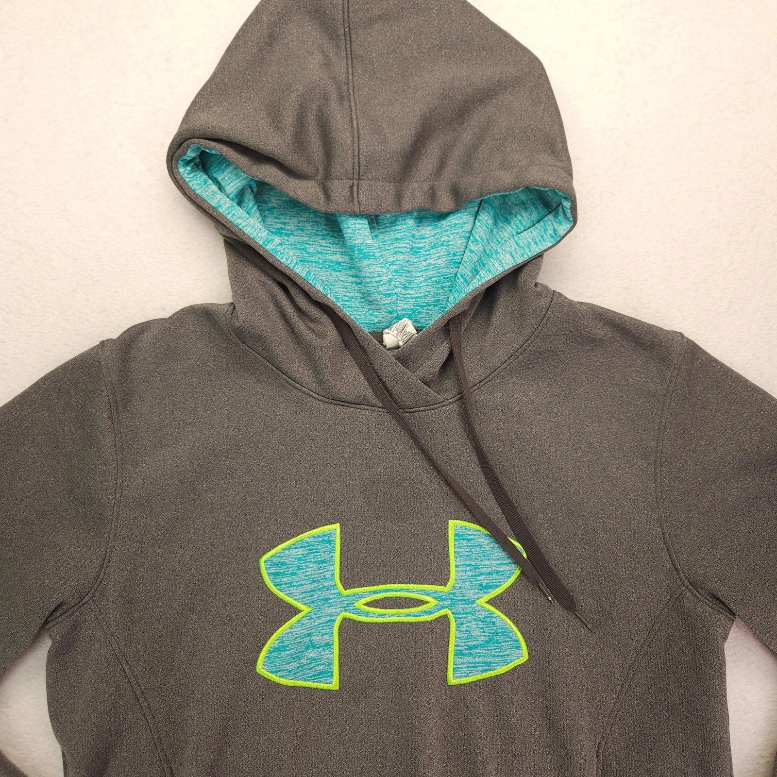 Under Armour Long Sleeve Pullover Hoodie Mens Size Medium M Gray