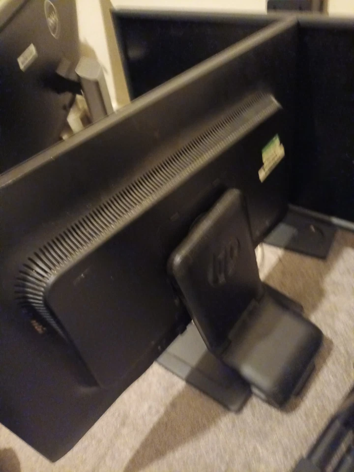 Job Lot Used Moniters 4 for The PC SpareAnd Repairs. No Physical Damage To Units - Image 2 of 4