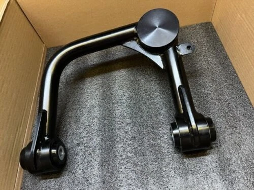 Front Upper Control Arm for Toyota Hilux GGN25R KUN26R GGN125R GUN126R GUN136R - Picture 4 of 6