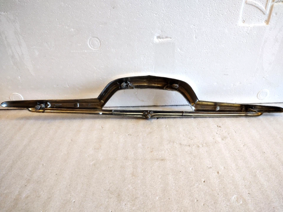 1956 Mercury Trunk Handle Medallion Chrome Frame Trim BU-7043500-B Ford OEM Rare Foto 3 de 4