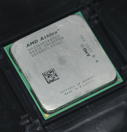 CPU Prozessor AMD Athlon 700 MHz AMD-A0700MPR24B A