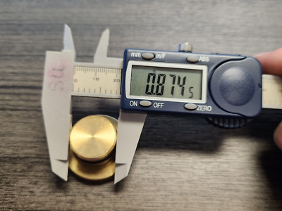 Bocchetta Ovale Foro Cilindro Ottone Lucido - Ferramenta Span&ograve;