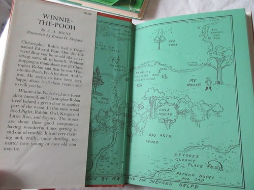 VTG 1961 Winnie the Pooh's Library A. A. Milne 4 Book Box Set w/ Dust Jackets - Picture 9 of 16