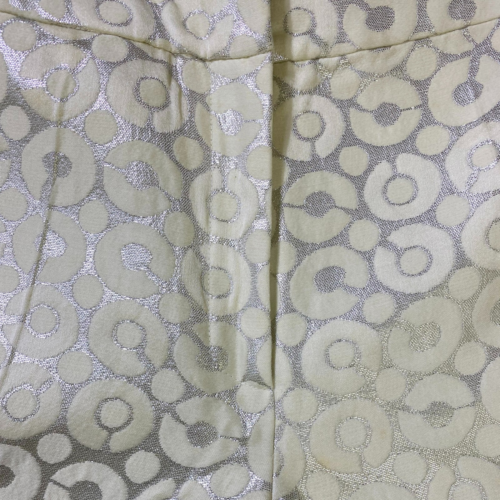 Foto 6 di 9